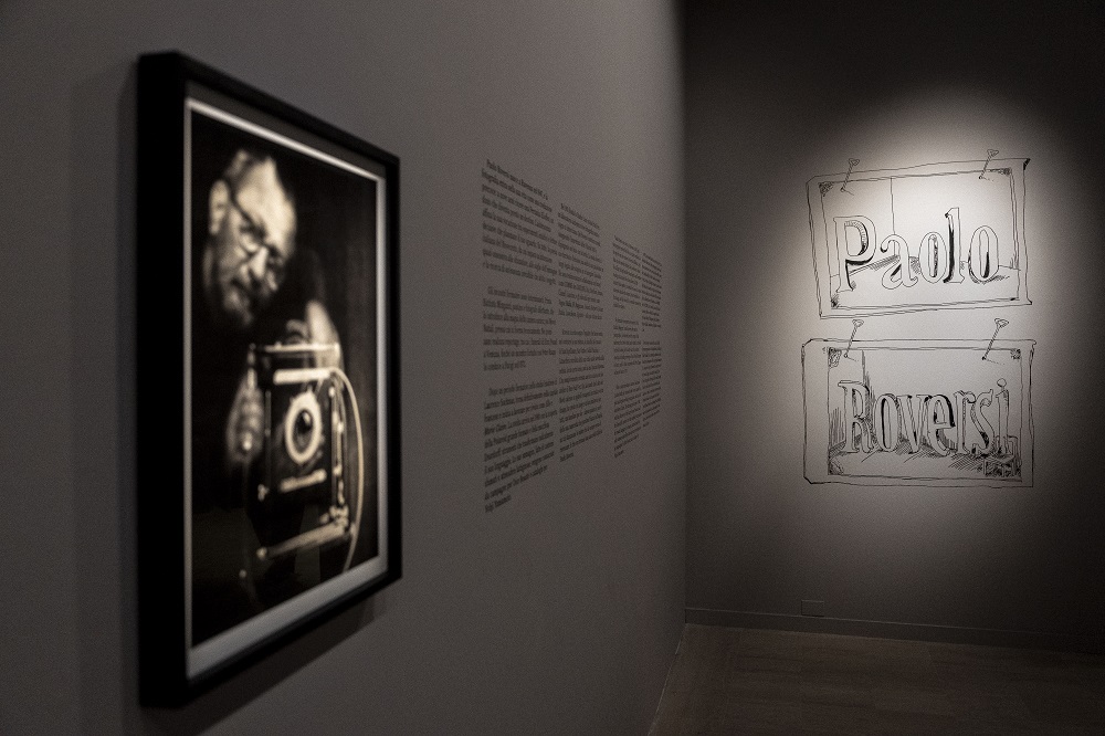 immagine dell'ingresso della Galleria Paolo Roversi
